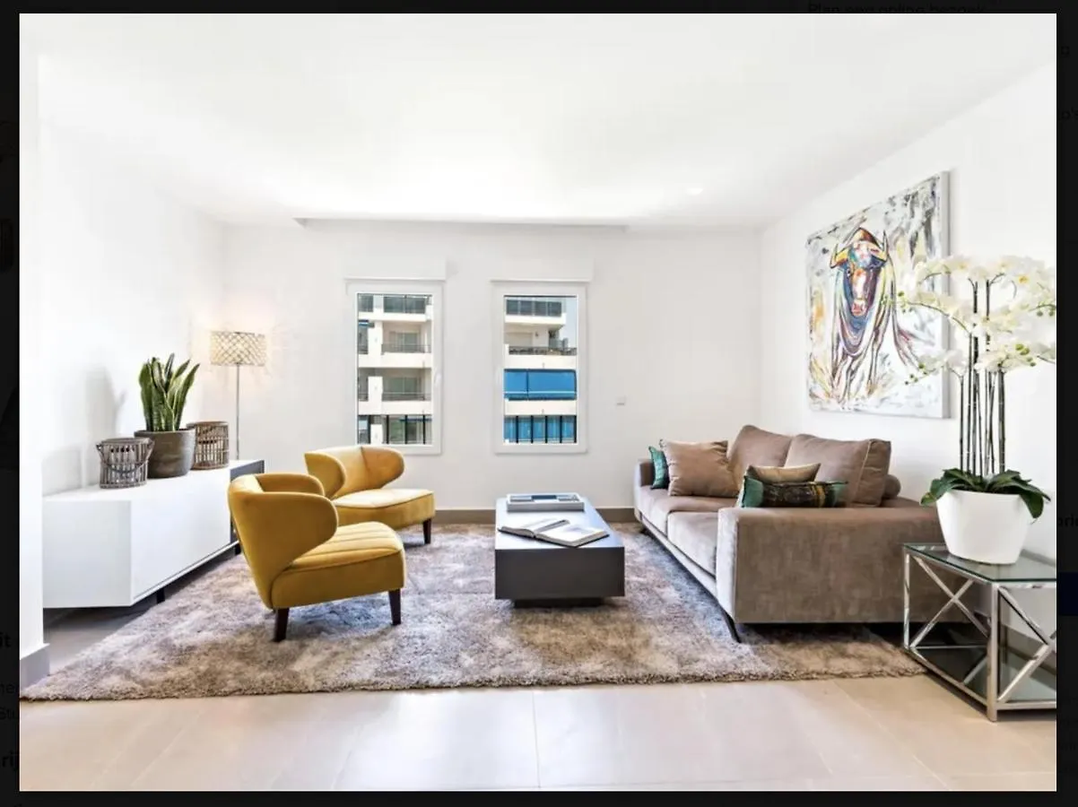 Puerto Banus Luxury Apartment Located In Harbor Marbella