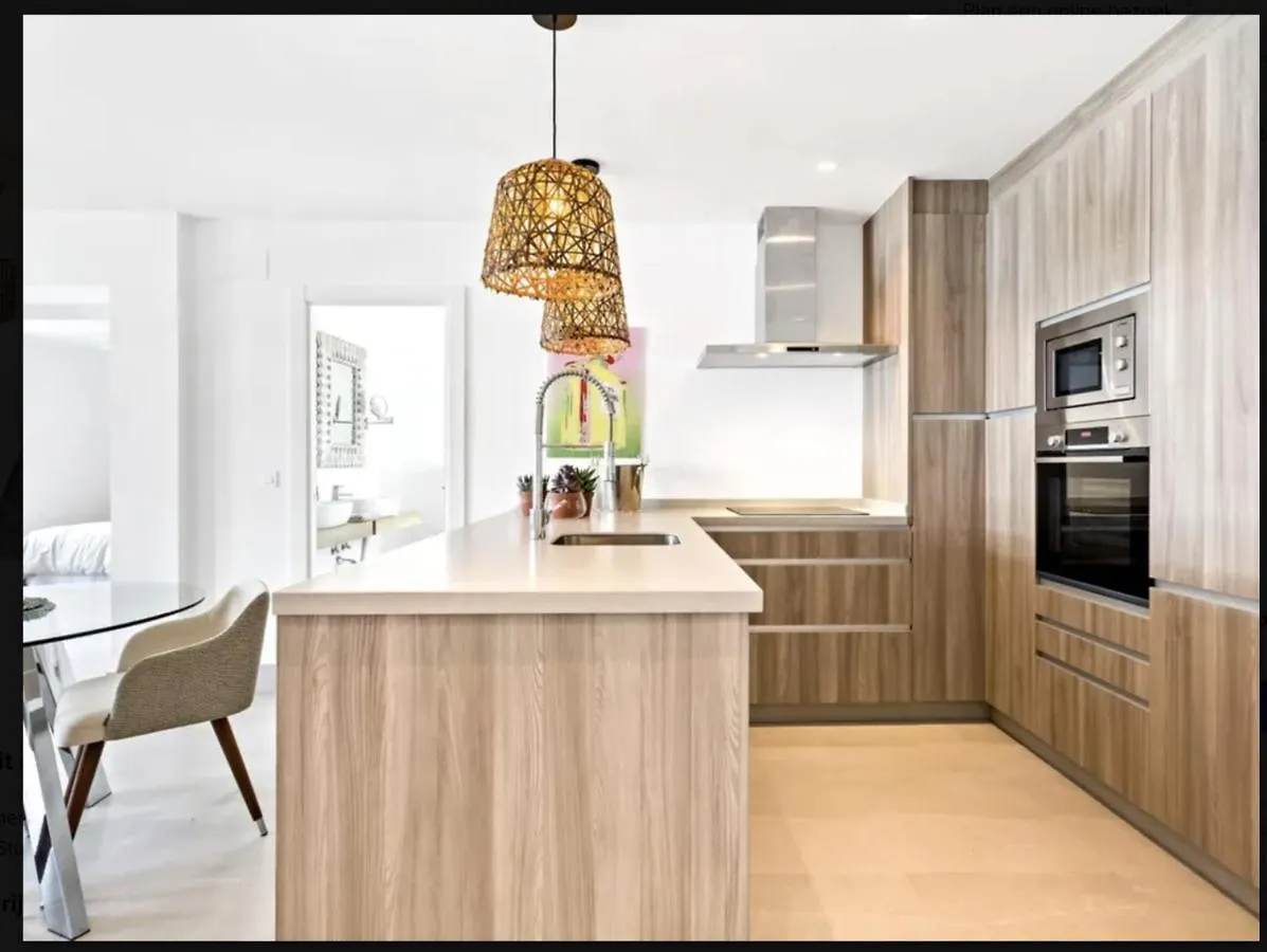 Puerto Banus Luxury Apartment Located In Harbor Marbella