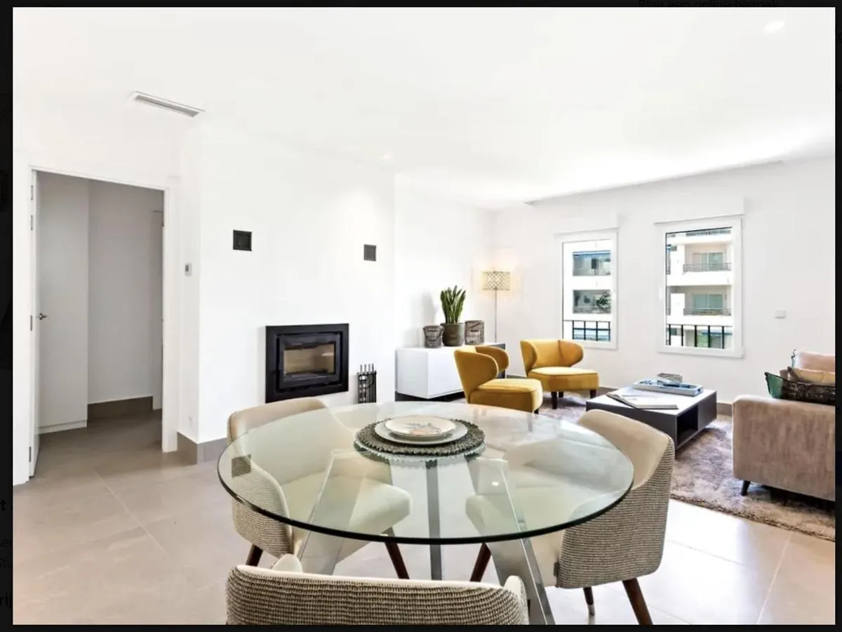 Puerto Banus Luxury Apartment Located In Harbor Marbella