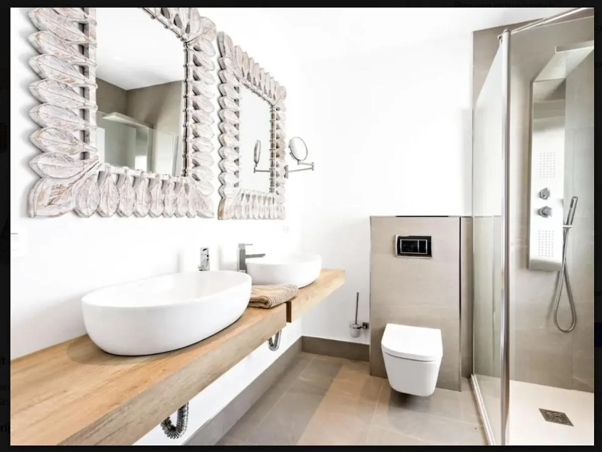 Puerto Banus Luxury Apartment Located In Harbor Marbella